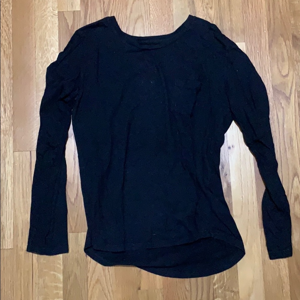 Black long sleeve T